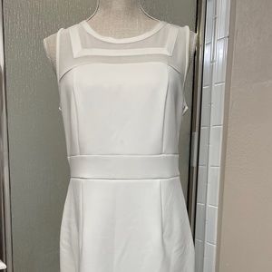 NWT Spence White Sheath Dress Size 10 A015